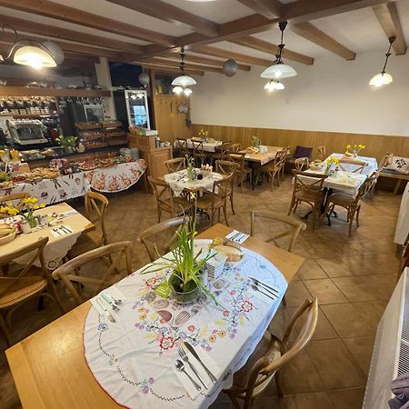 Alva Pension 2 Mikulov Luaran gambar