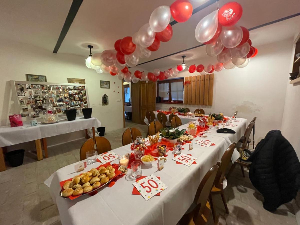 Alva Pension 2 Mikulov Luaran gambar